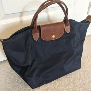 NWOT Longchamp Le Pliage Medium Short Handle Navy